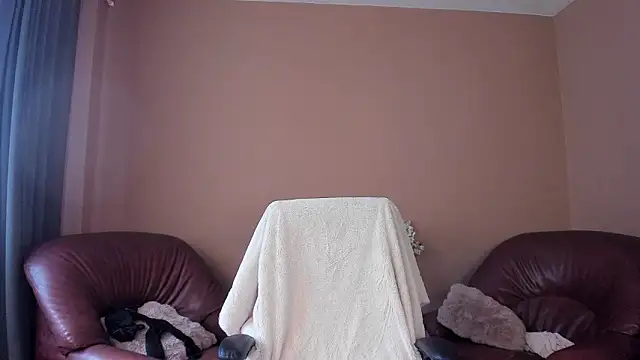 KaylaLaine online show from February 28, 2026, 7:52 am