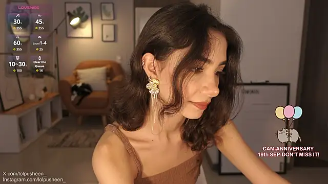 JulietteDee online show from September 14, 2025, 4:51 pm