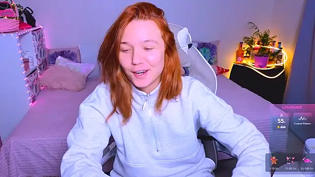 Snapshot of Karen_morris chatting on February 13, 2025, 4:00 am Karen morris online show from February 13, 2025, 4:00 am