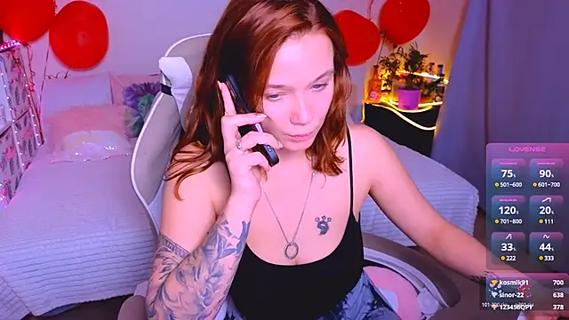 Snapshot of Karen_morris chatting on March 18, 2025, 4:06 pm Karen morris online show from March 18, 2025, 4:06 pm