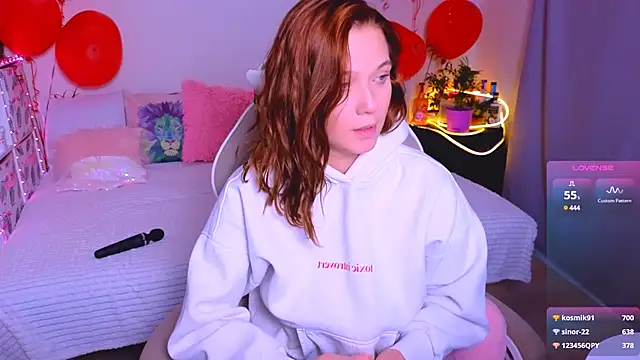 Snapshot of Karen_morris chatting on March 18, 2025, 1:01 pm Karen morris online show from March 18, 2025, 1:01 pm