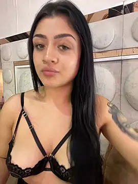 lucianaroy online show from March 1, 2025, 1:22 am