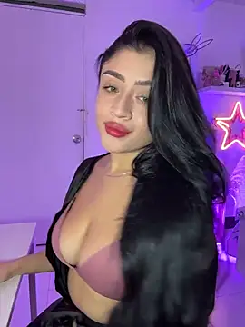 lucianaroy online show from December 21, 2025, 1:19 am