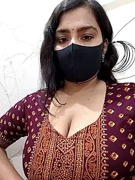 Snapshot of Ritusri_Dotta chatting on April 30, 2026, 5:53 pm Ritusri Dotta online show from April 30, 2026, 5:53 pm