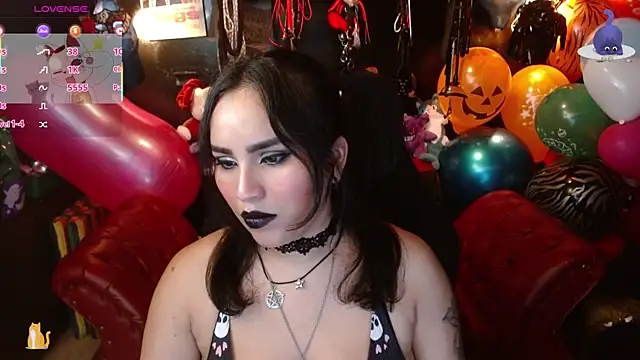 kureiji hentaii online show from December 20, 2025, 8:33 pm