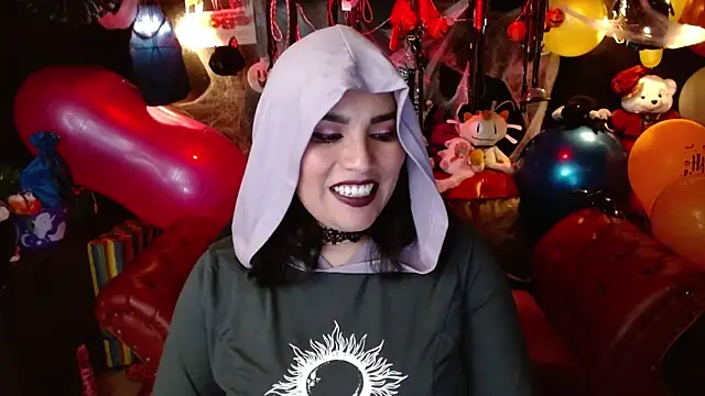 kureiji hentaii online show from November 4, 2025, 11:08 pm