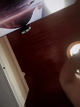 MarianaBenz online show from October 11, 2025, 11:28 pm