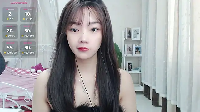 Snapshot of Jenny-Z chatting on March 11, 2025, 2:21 am Jenny-Z online show from March 11, 2025, 2:21 am