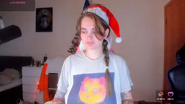 Snapshot of AnnaRoading chatting on December 21, 2024, 5:36 am AnnaRoading online show from December 21, 2024, 5:36 am