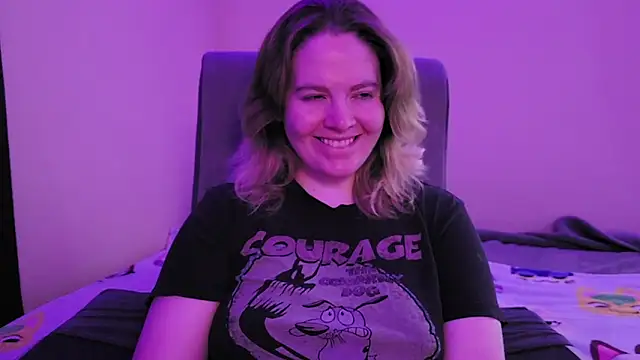 Snapshot of InternetFairy_XO chatting on October 25, 2025, 2:55 am InternetFairy XO online show from October 25, 2025, 2:55 am