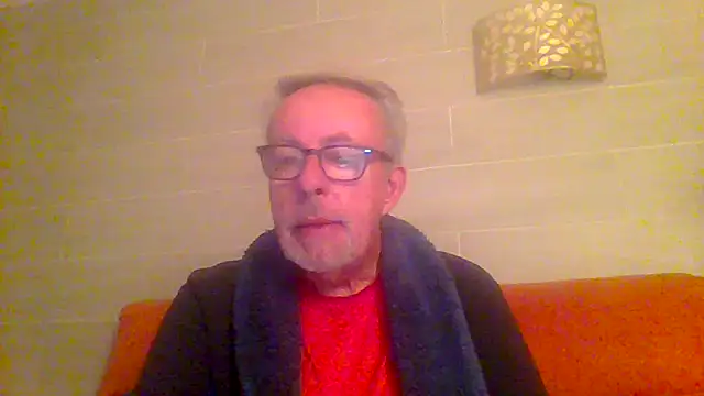 Snapshot of tuggy59 chatting on March 12, 2026, 5:55 am tuggy59 online show from March 12, 2026, 5:55 am