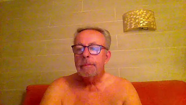 tuggy59 online show from May 30, 2026, 4:08 am