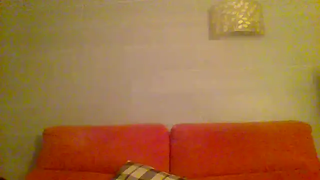 Snapshot of tuggy59 chatting on March 22, 2026, 5:00 am tuggy59 online show from March 22, 2026, 5:00 am