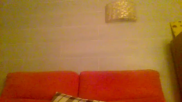 Snapshot of tuggy59 chatting on April 10, 2026, 3:57 am tuggy59 online show from April 10, 2026, 3:57 am