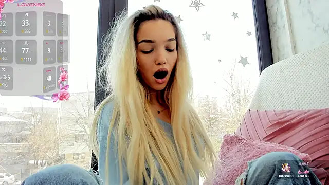 Sassy Teen online show from February 24, 2025, 9:43 am