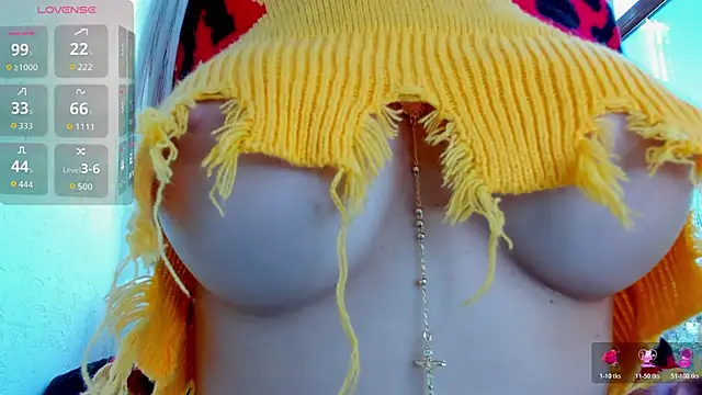 Snapshot of Sassy_Teen chatting on April 8, 2026, 7:54 am Sassy Teen online show from April 8, 2026, 7:54 am