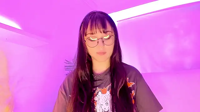 Snapshot of Gloomydoll chatting on September 30, 2025, 6:58 pm Gloomydoll online show from September 30, 2025, 6:58 pm