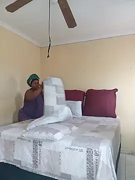 Real1SweetQueen online show from March 10, 2025, 11:34 am