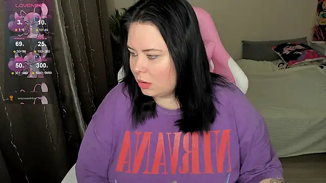 Akemi BBW online show from December 2, 2025, 3:52 am