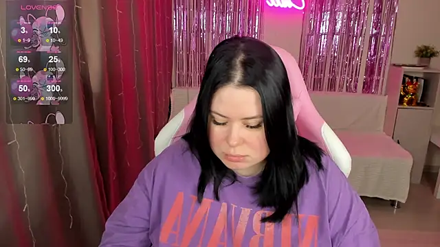 Akemi BBW online show from April 22, 2026, 9:49 am