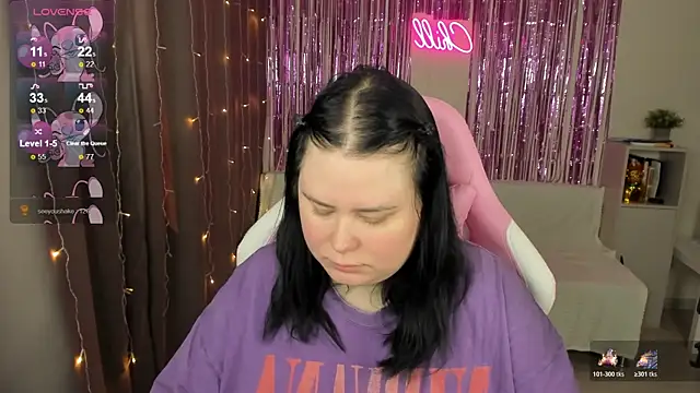 Snapshot of Akemi_BBW chatting on May 6, 2026, 8:51 am Akemi BBW online show from May 6, 2026, 8:51 am