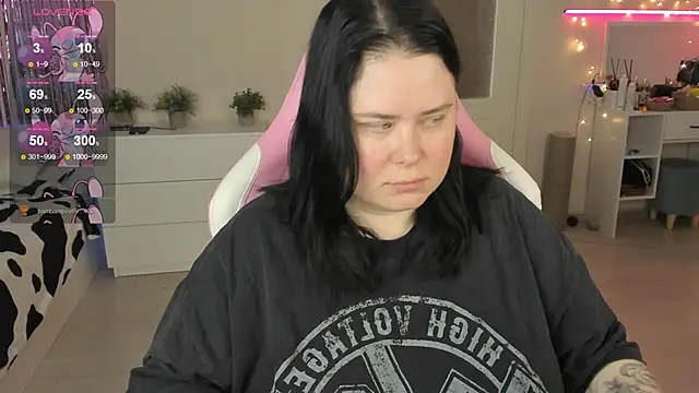 Snapshot of Akemi_BBW chatting on May 21, 2026, 9:06 am Akemi BBW online show from May 21, 2026, 9:06 am