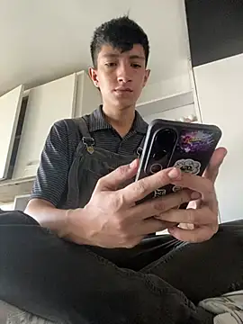 DereckCooperr online show from July 7, 2026, 8:34 pm