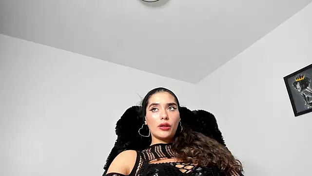 PortraitMarie online show from January 29, 2025, 5:56 pm