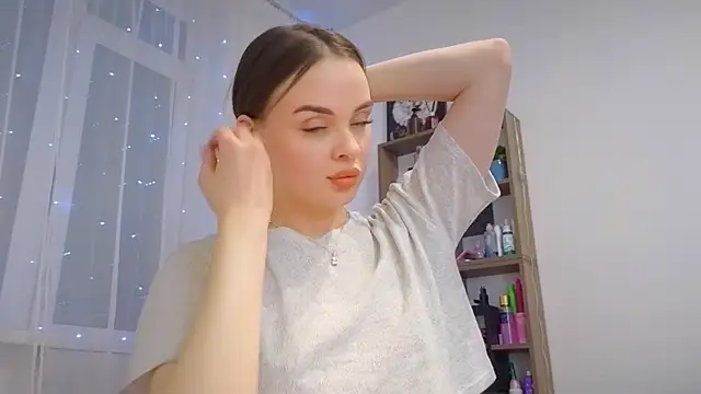 Snapshot of KristenSayles chatting on March 15, 2025, 5:26 pm KristenSayles online show from March 15, 2025, 5:26 pm