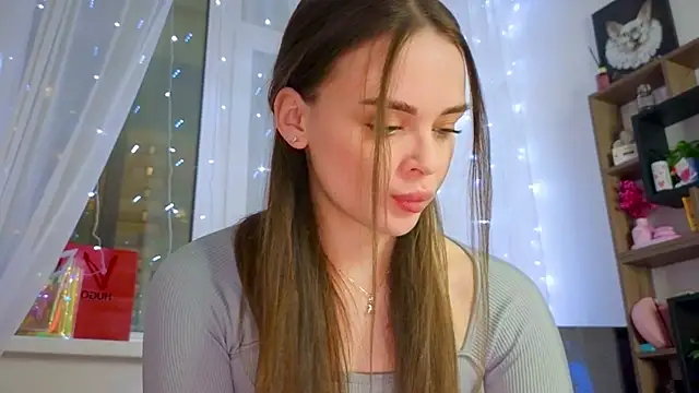 Snapshot of KristenSayles chatting on February 21, 2025, 7:32 pm KristenSayles online show from February 21, 2025, 7:32 pm