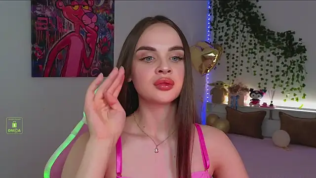 Snapshot of KristenSayles chatting on September 10, 2025, 8:08 pm KristenSayles online show from September 10, 2025, 8:08 pm