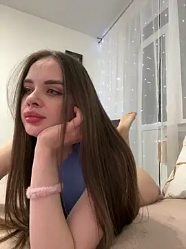 Snapshot of KristenSayles chatting on March 1, 2025, 8:42 pm KristenSayles online show from March 1, 2025, 8:42 pm