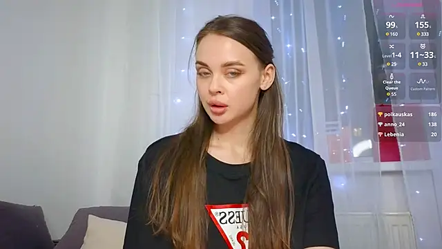 Snapshot of KristenSayles chatting on January 24, 2025, 5:32 pm KristenSayles online show from January 24, 2025, 5:32 pm