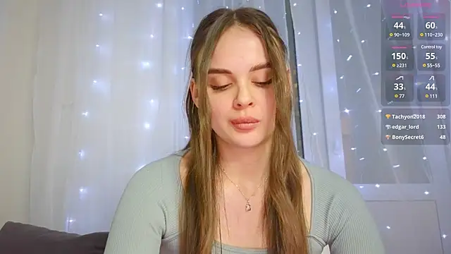 Snapshot of KristenSayles chatting on January 31, 2025, 7:40 pm KristenSayles online show from January 31, 2025, 7:40 pm