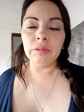 seherlatin online show from March 17, 2025, 10:08 pm