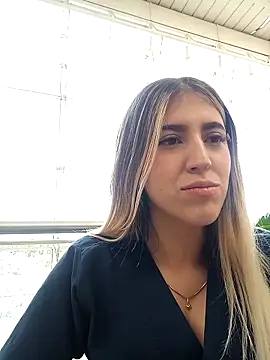 Snapshot of eva-2023 chatting on February 25, 2026, 4:29 pm eva-2023 online show from February 25, 2026, 4:29 pm