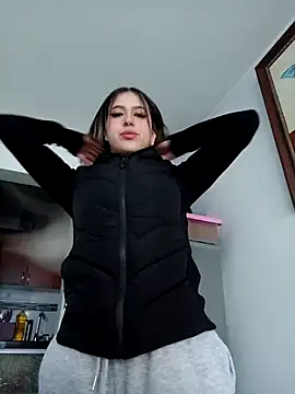 eva-2023 online show from November 11, 2025, 5:08 pm