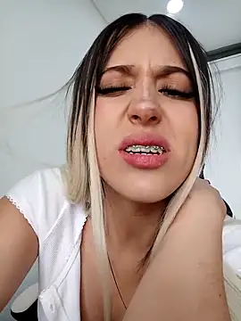 eva-2023 online show from December 22, 2025, 9:04 pm