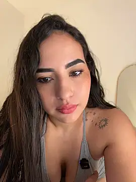 Snapshot of anniesweet02 chatting on May 29, 2026, 1:06 pm anniesweet02 online show from May 29, 2026, 1:06 pm