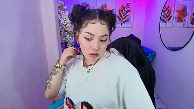 Isa reel online show from October 10, 2025, 7:58 pm