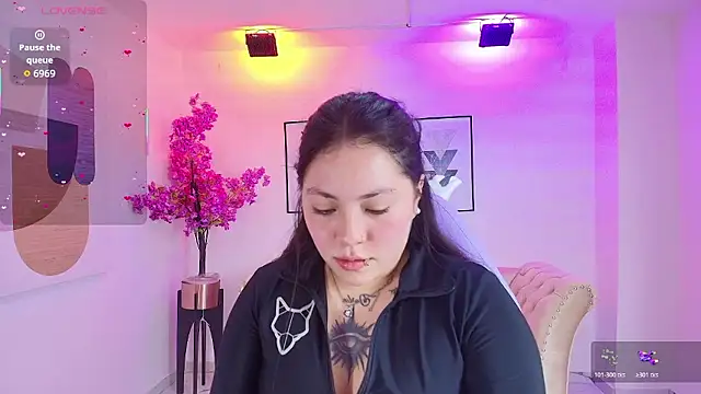 Snapshot of Isa_reel chatting on January 12, 2026, 7:53 pm Isa reel online show from January 12, 2026, 7:53 pm