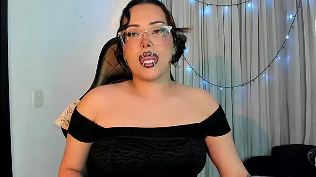 willow poisson online show from May 16, 2026, 6:18 pm
