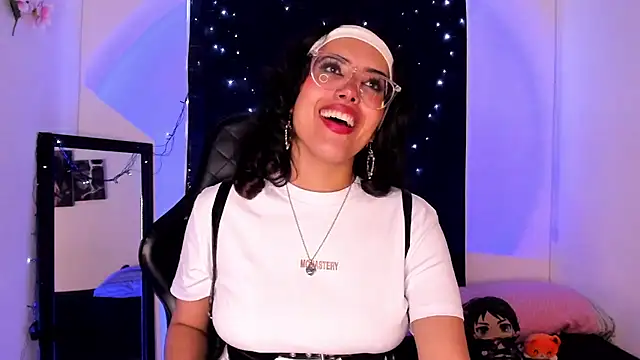 willow poisson online show from March 4, 2025, 5:34 pm