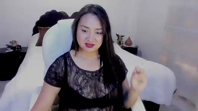 Snapshot of emilydolshe2 chatting on January 20, 2025, 6:53 pm emilydolshe2 online show from January 20, 2025, 6:53 pm