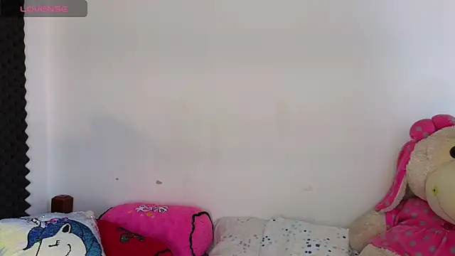 NatyQueen  online show from March 25, 2026, 1:10 pm