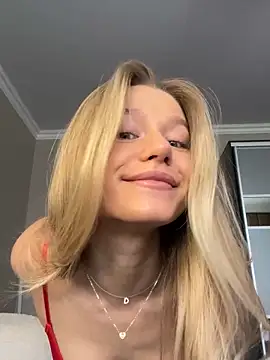 Snapshot of JessIsLove chatting on February 2, 2025, 5:53 am JessIsLove online show from February 2, 2025, 5:53 am