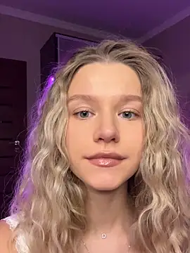 Snapshot of JessIsLove chatting on January 12, 2025, 5:34 am JessIsLove online show from January 12, 2025, 5:34 am