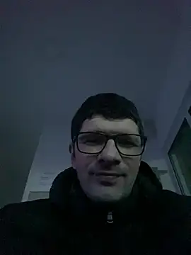 Juliano2289 online show from July 3, 2026, 11:39 am