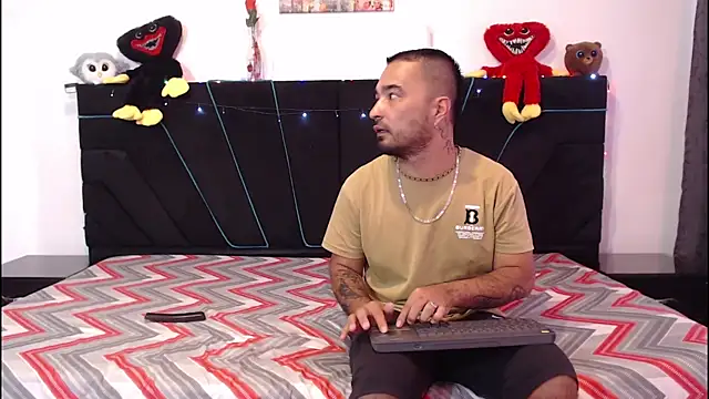 Snapshot of cajusexxx chatting on March 13, 2025, 3:28 pm cajusexxx online show from March 13, 2025, 3:28 pm