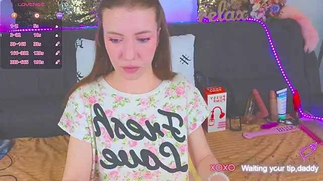 Snapshot of AlexaStoun chatting on February 18, 2025, 2:49 pm AlexaStoun online show from February 18, 2025, 2:49 pm